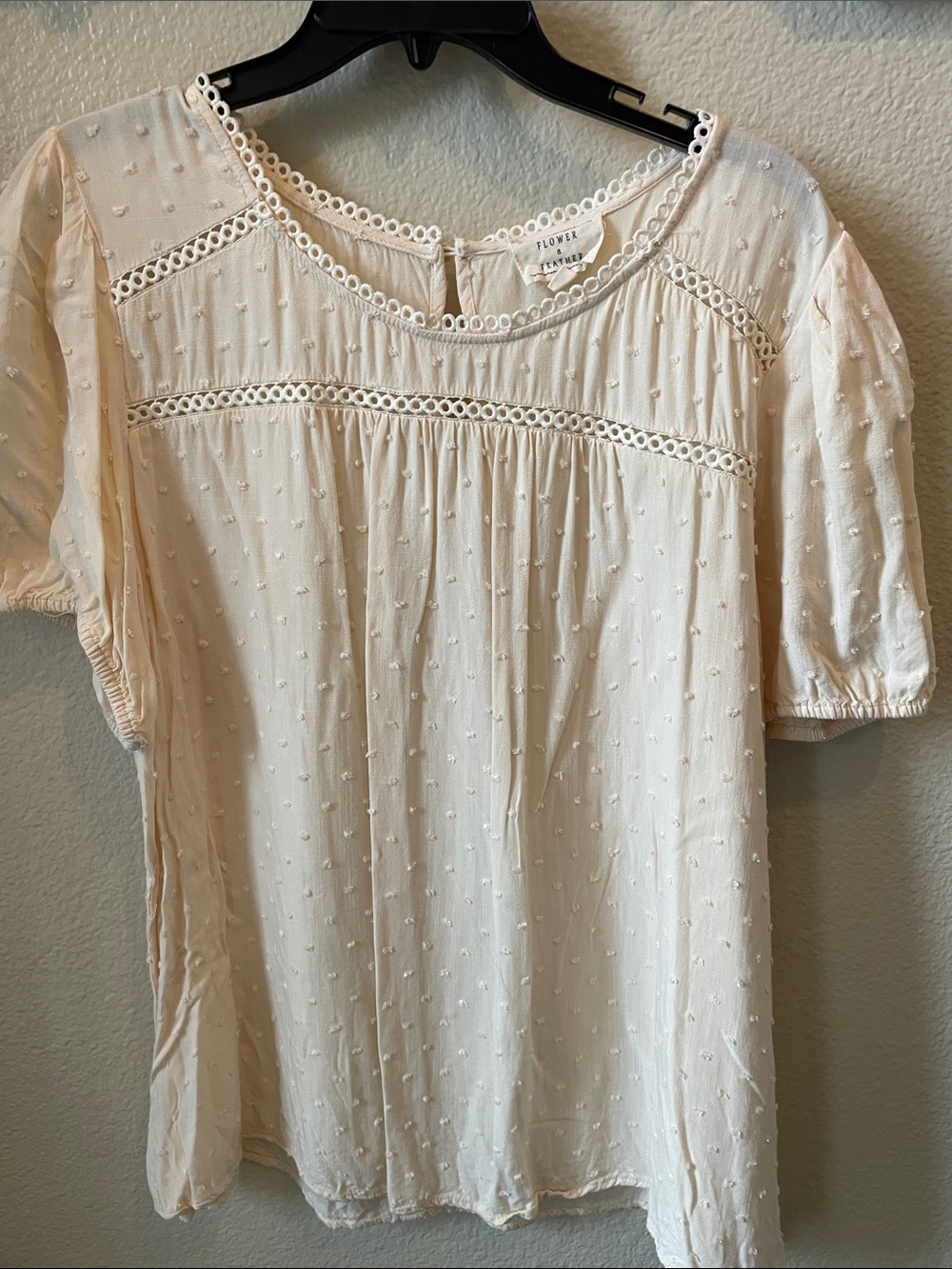 Flower & Feather Cream Swiss Dot Puff Sleeve Blouse 2XL